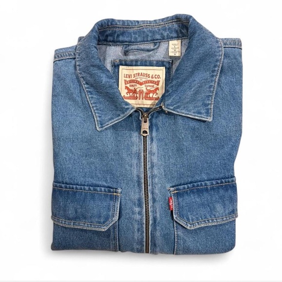 NWT Levi's Classic Full-Zip Shirt Denim Jacket Size Large - Picture 2 of 5